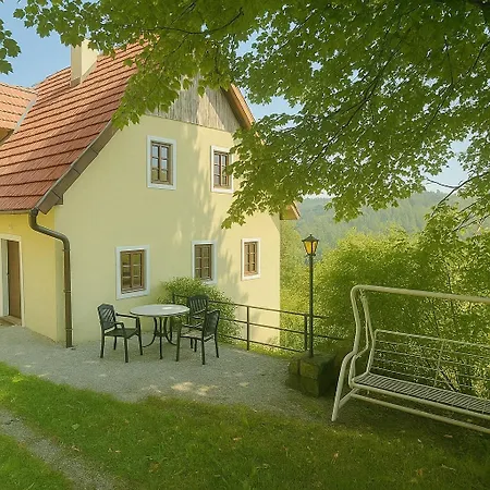 Hisa P'r Kobalu Casa de Férias *