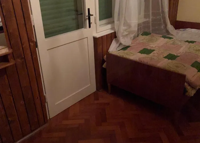 Hisa P'r Kobalu Feriehus Idrija