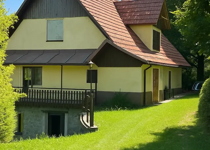 Hisa P'r Kobalu * Idrija